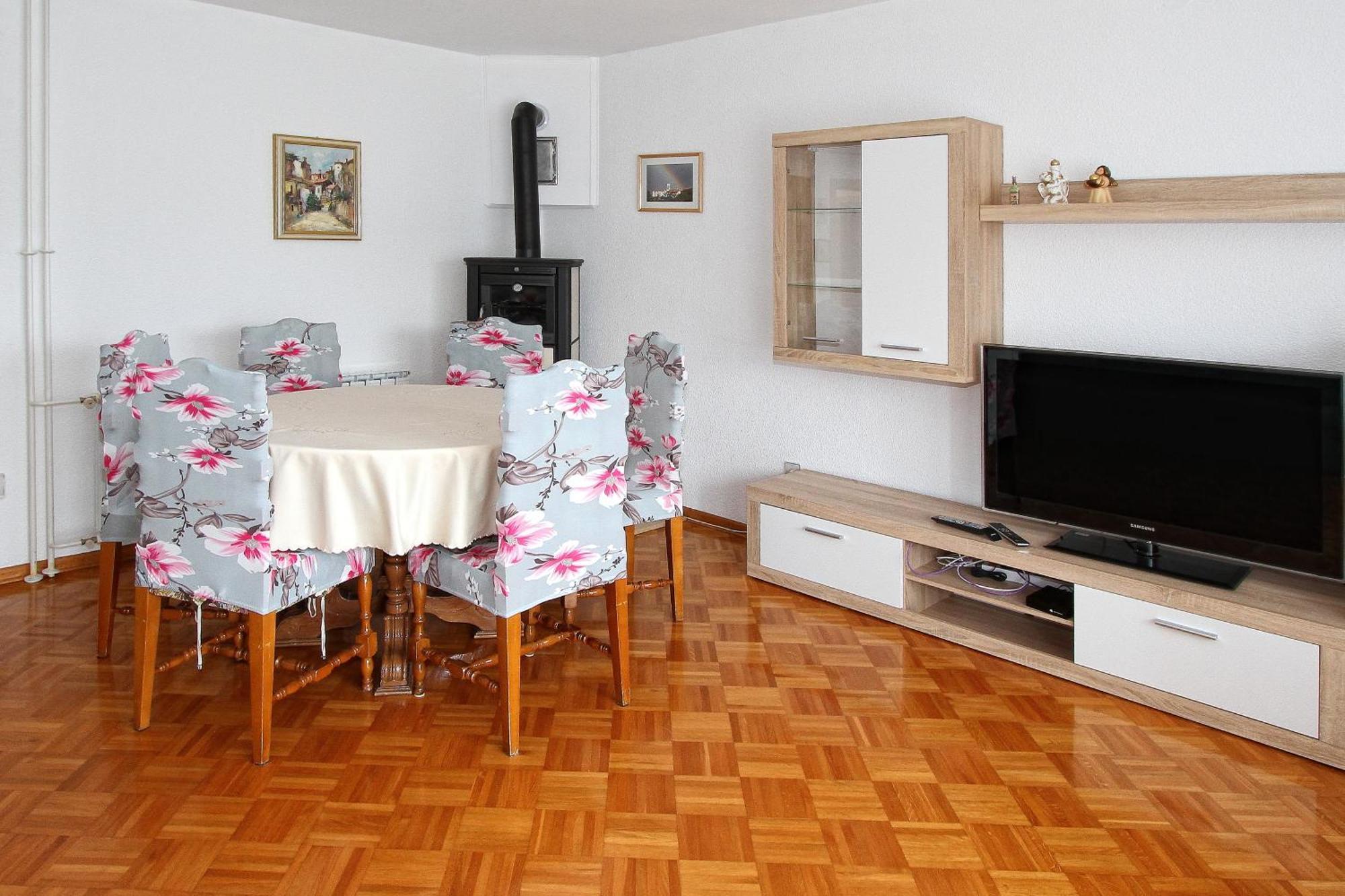 Apartment Hisa Korte イゾラ エクステリア 写真